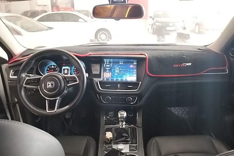 Used Zotye T600 2016 Sport Edition 1.5T Manual Luxury Model Center Console