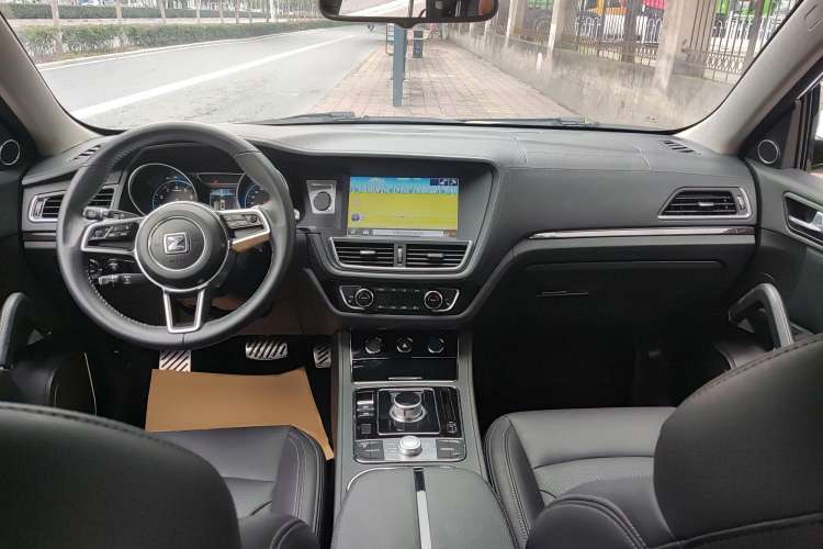 Used Zotye T600 2016 Sport Edition 2.0T DCT Luxury Model Center Console
