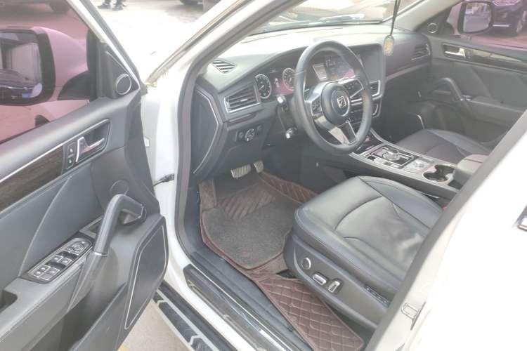 Used Zotye T600 2016 Sport Edition 2.0T DCT Prestige Model Driver Seat