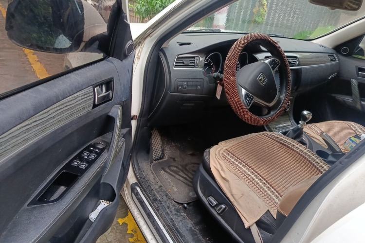 Used Zotye T600 2016 1.5T Manual Luxury Edition Driver Seat