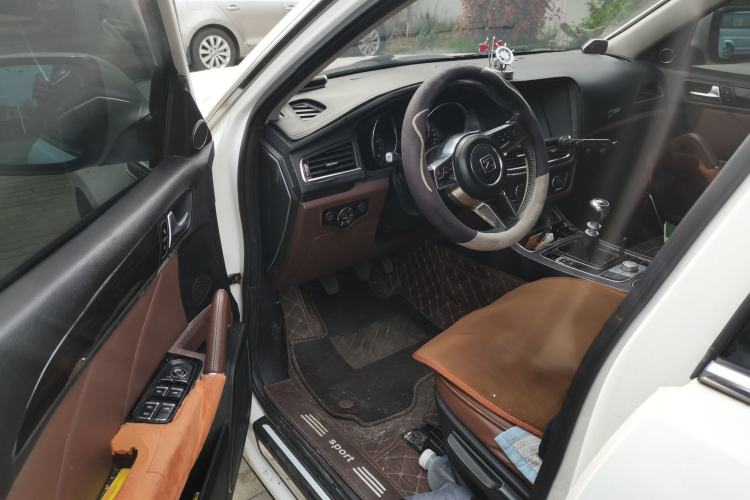 Used Zotye T600 2016 Sports Edition 1.5T Manual Luxury Model Driver Seat
