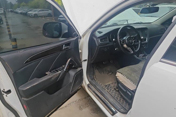 Used Zotye T600 2016 Sport Edition 2.0T DCT Luxury Model Driver Seat