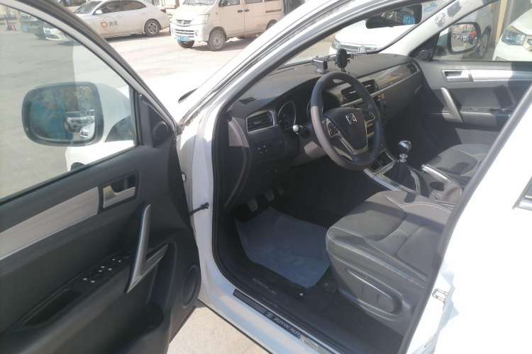 Used Zotye T600 2016 1.5T Manual Elite Edition Driver Seat