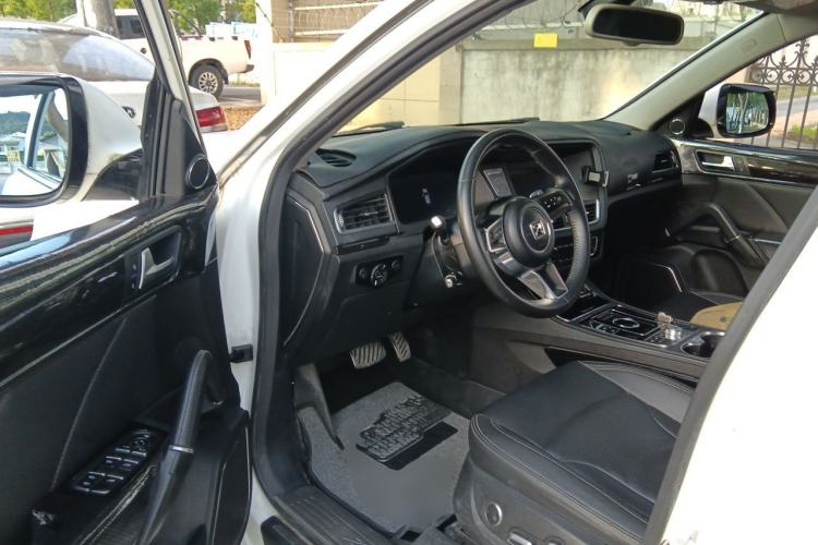 Used Zotye T600 2016 Sport Edition 2.0T DCT Prestige Model Driver Seat