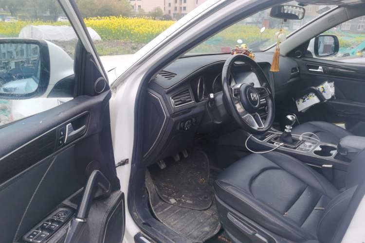 Used Zotye T600 2016 Sports Edition 1.5T Manual Luxury Model Driver Seat