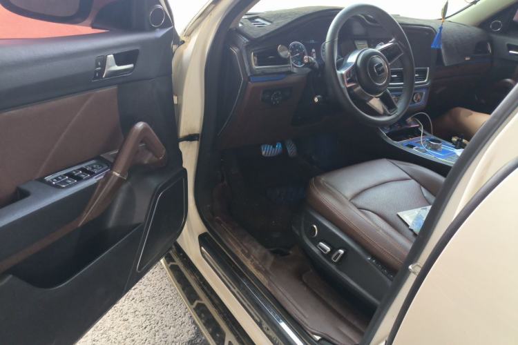 Used Zotye T600 2016 Sport Edition 2.0T DCT Luxury Model Driver Seat