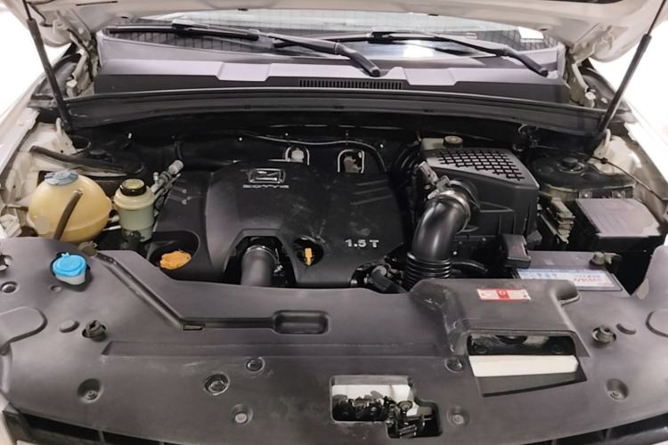 Used Zotye T600 2016 1.5T Manual Elite Edition Engine Bay