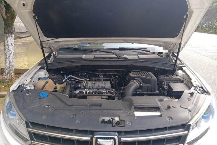 Used Zotye T600 2016 2.0T DCT Prestige Edition Engine Bay
