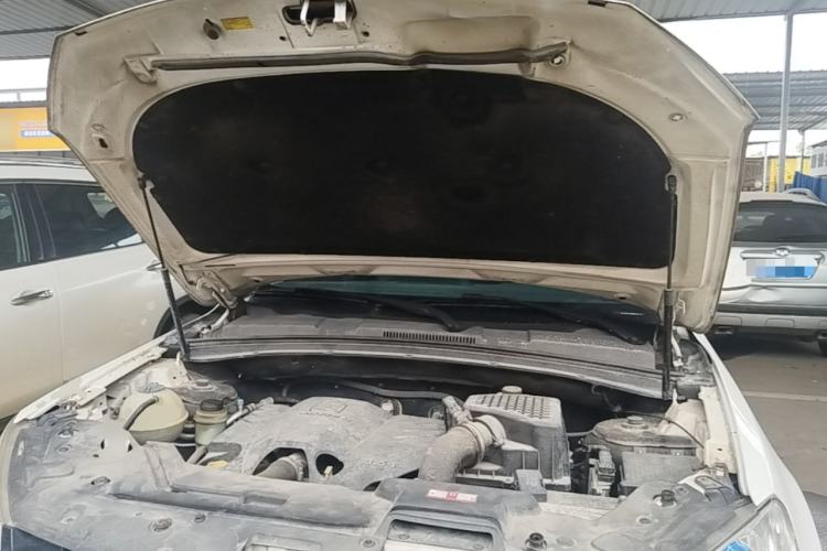 Used Zotye T600 2016 1.5T Manual Luxury Model Engine Bay