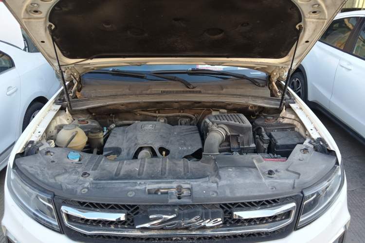 Used Zotye T600 2016 Sports Edition 1.5T Manual Luxury Model Engine Bay