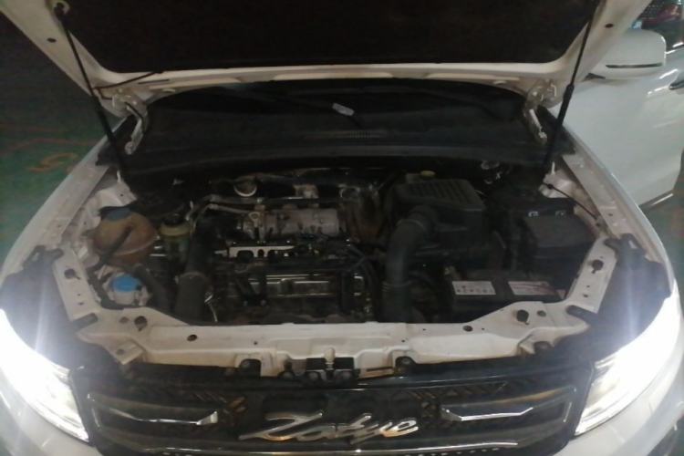 Used Zotye T600 2016 Sport Edition 2.0T DCT Prestige Model Engine Bay