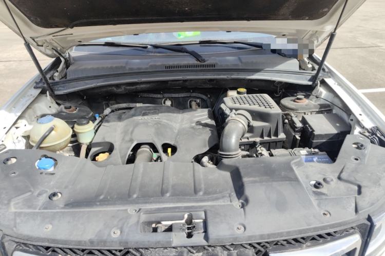 Used Zotye T600 2016 Sport Edition 1.5T Manual Luxury Model Engine Bay