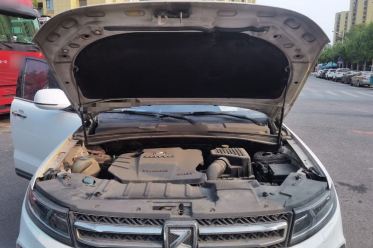 Used Zotye T600 2016 Sport Edition 2.0T DCT Prestige Model Engine Bay