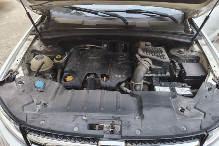 Used Zotye T600 2016 Sport Edition 1.5T Manual Luxury Model Engine Bay