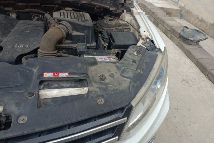Used Zotye T600 2016 1.5T Manual Luxury Model Engine Bay Left