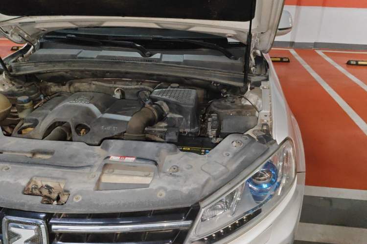 Used Zotye T600 2016 1.5T Manual Luxury Edition Engine Bay Left