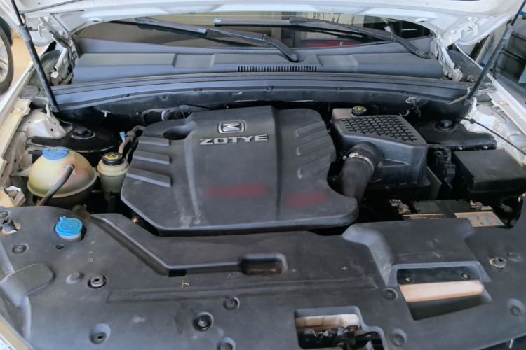 Used Zotye T600 2016 2.0T DCT Prestige Edition Engine Bay