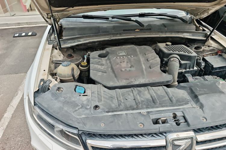 Used Zotye T600 2016 Sport Edition 2.0T DCT Prestige Model Engine Bay Right