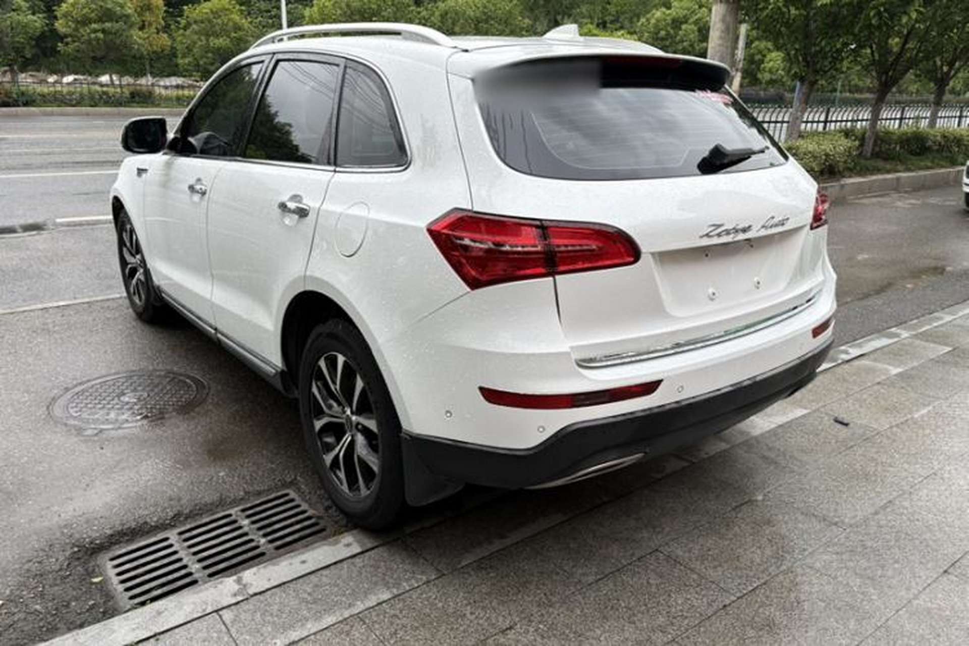 Used Zotye T600 2016 Sport Edition 2.0T DCT Flagship Model Exterior 3