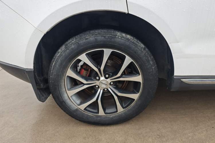 Used Zotye T600 2016 Sport Edition 2.0T DCT Prestige Model Exterior 5