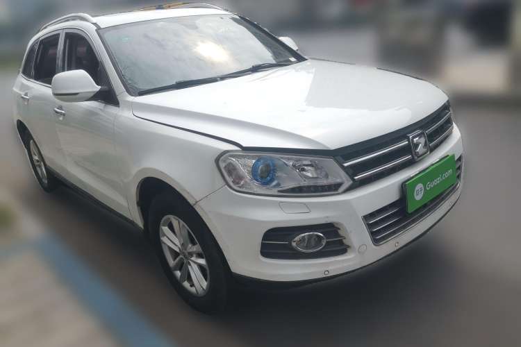 Used Zotye T600 2016 1.5T Manual Luxury Edition Front Right 45 Deg