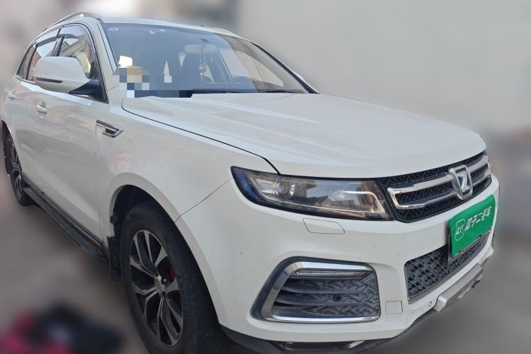 Used Zotye T600 2016 Sports Edition 1.5T Manual Luxury Model Front Right 45 Deg
