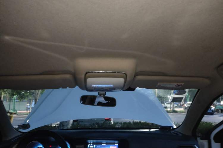 Used Zotye T600 2016 Sports Edition 1.5T Manual Luxury Model Headliner