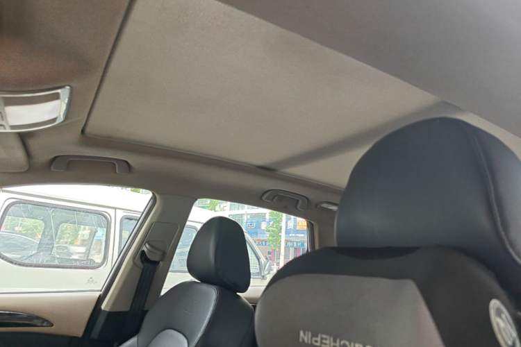 Used Zotye T600 2016 Sport Edition 2.0T DCT Prestige Model Headliner