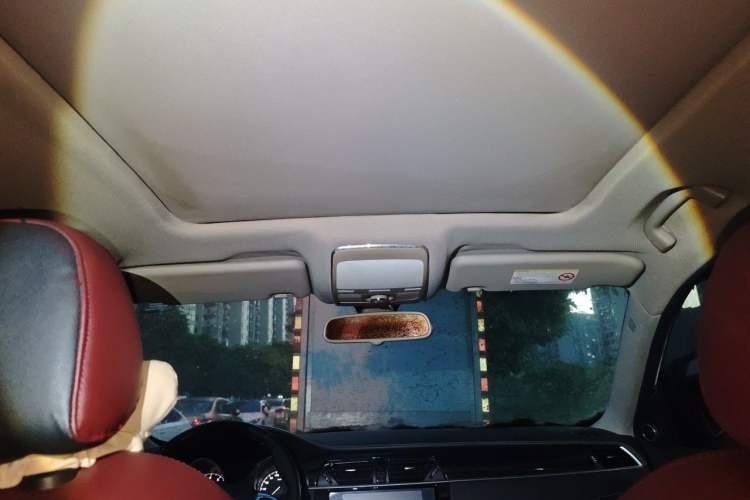 Used Zotye T600 2016 2.0T DCT Prestige Edition Headliner