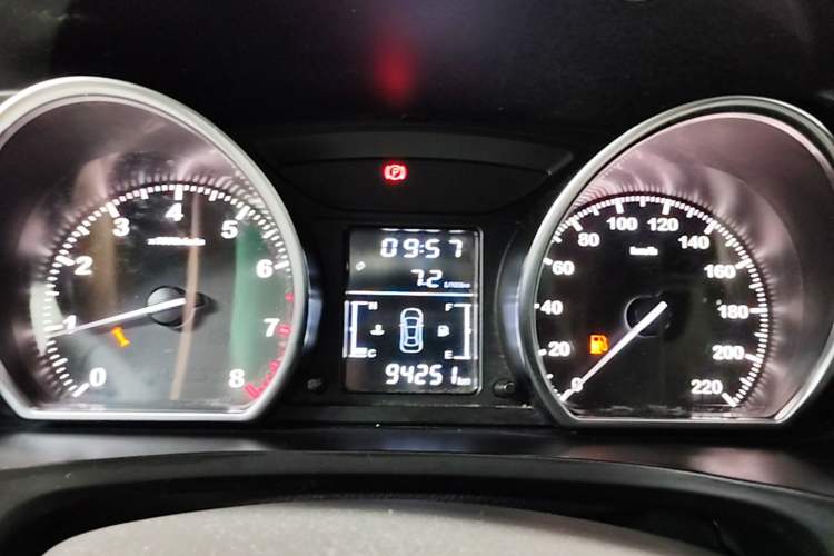 Used Zotye T600 2016 1.5T Manual Elite Edition Instrument Cluster