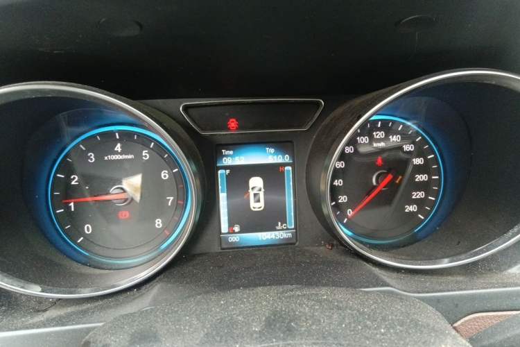 Used Zotye T600 2016 Sport Edition 1.5T Manual Luxury Model Instrument Cluster