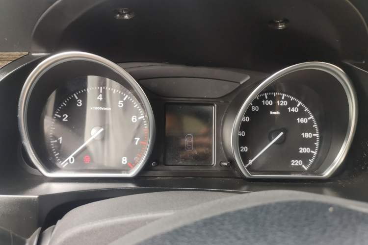 Used Zotye T600 2016 1.5T Manual Luxury Edition Instrument Cluster