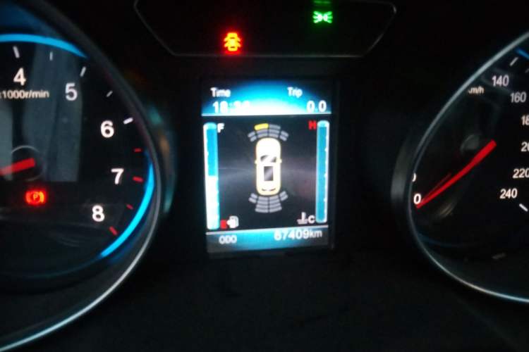 Used Zotye T600 2016 Sport Edition 1.5T Manual Luxury Model Instrument Cluster