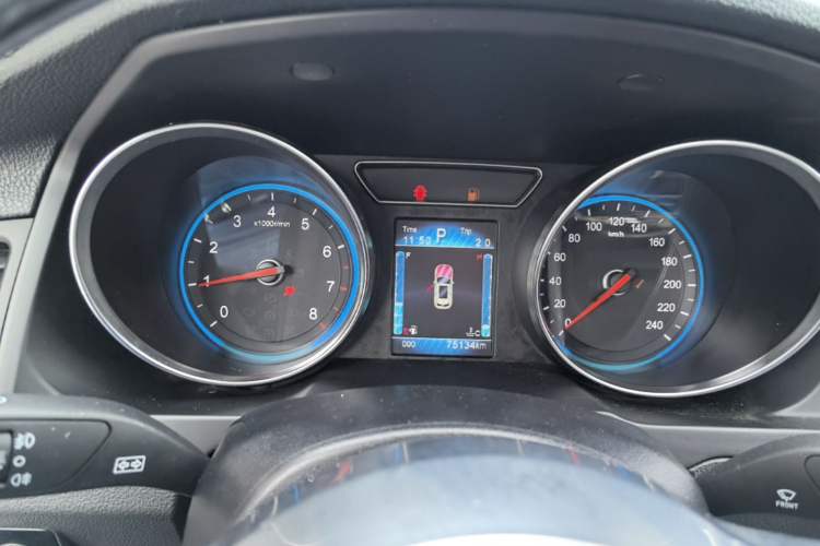 Used Zotye T600 2016 Sport Edition 2.0T DCT Luxury Model Instrument Cluster