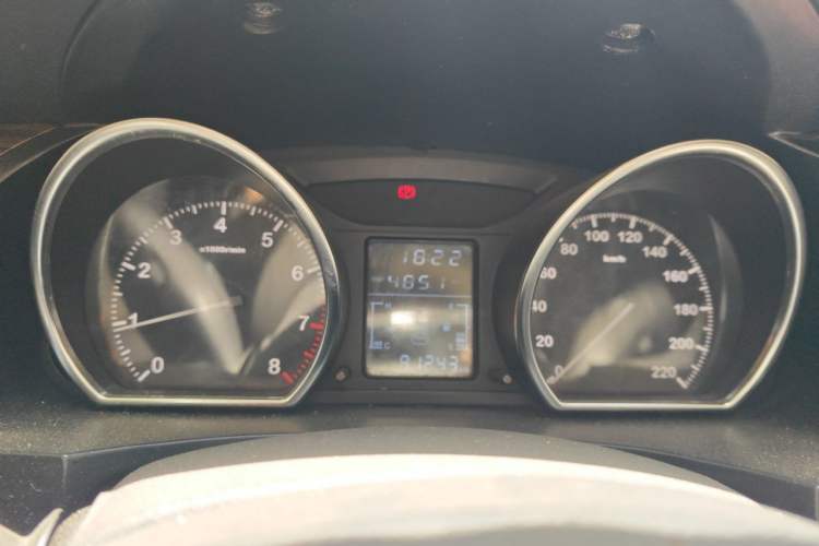 Used Zotye T600 2016 1.5T Manual Luxury Edition Instrument Cluster