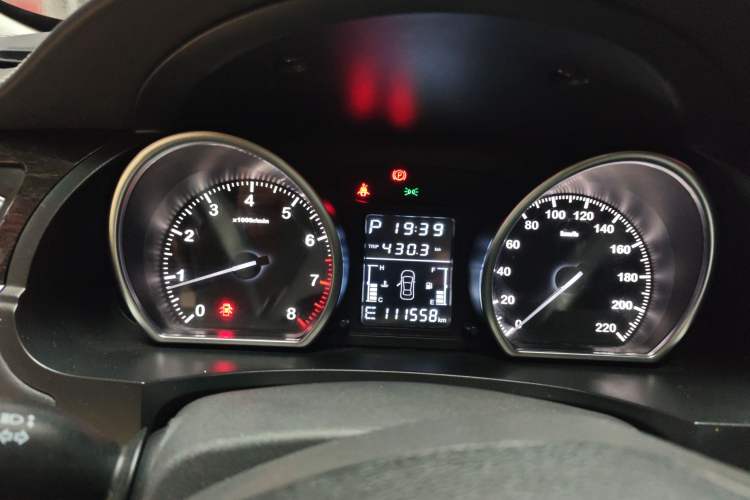 Used Zotye T600 2016 2.0T DCT Prestige Edition Instrument Cluster
