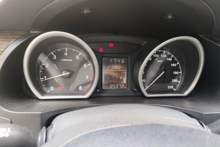 Used Zotye T600 2016 1.5T Manual Luxury Model Instrument Cluster