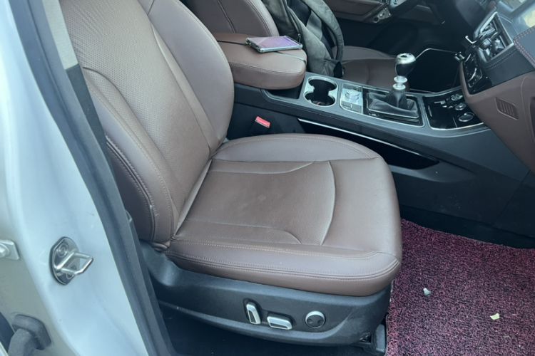 Used Zotye T600 2016 Sport Edition 1.5T Manual Prestige Model Interior 7