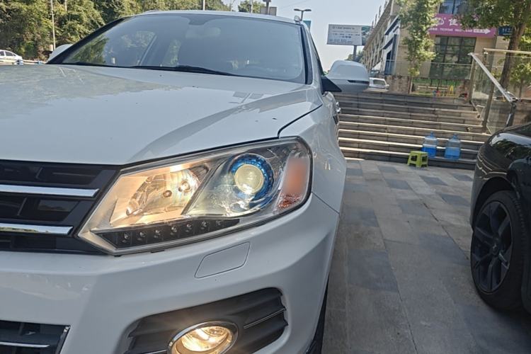 Used Zotye T600 2016 1.5T Manual Luxury Edition Left Front Headlight