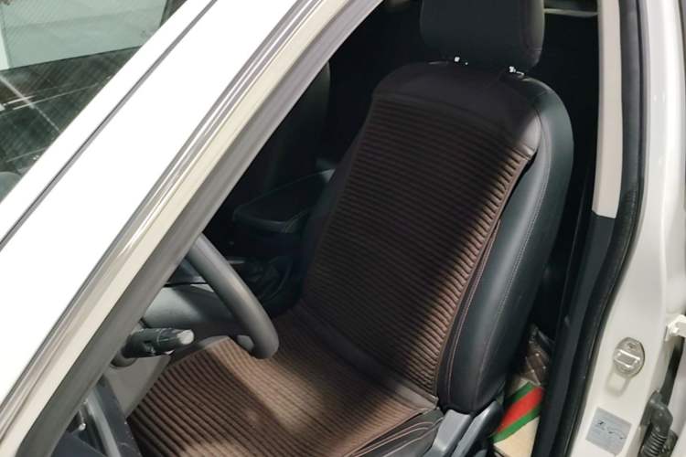 Used Zotye T600 2016 1.5T Manual Elite Edition Left Front Seat