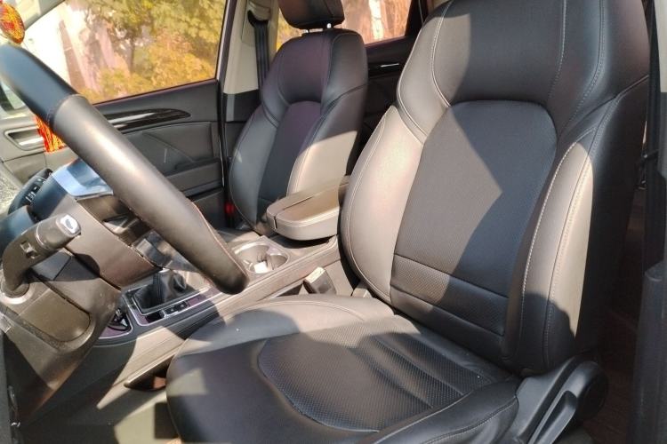 Used Zotye T600 2016 Sports Edition 1.5T Manual Luxury Model Left Front Seat