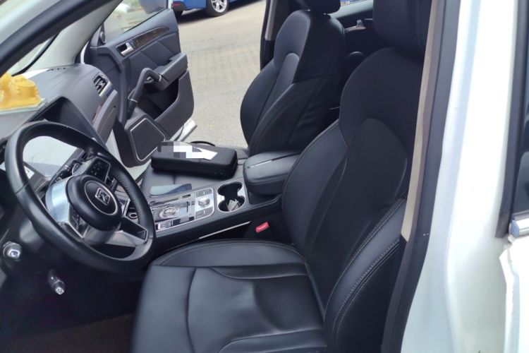 Used Zotye T600 2016 Sport Edition 2.0T DCT Prestige Model Left Front Seat