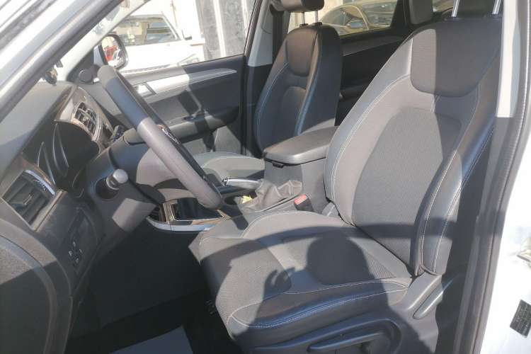 Used Zotye T600 2016 1.5T Manual Elite Edition Left Front Seat