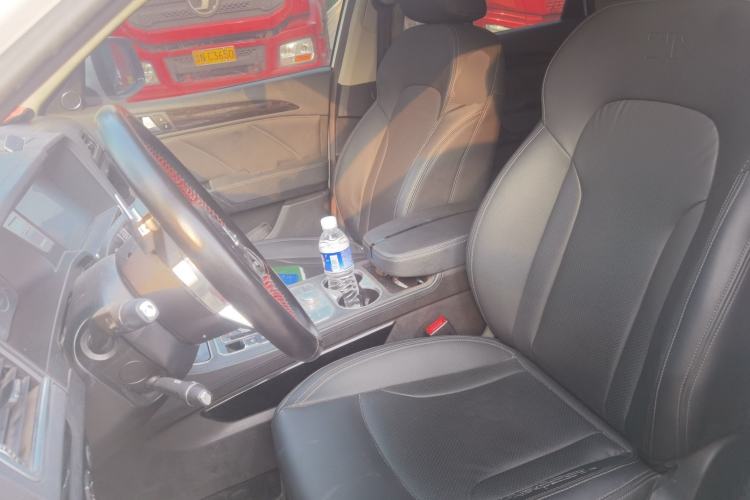Used Zotye T600 2016 Sport Edition 2.0T DCT Prestige Model Left Front Seat