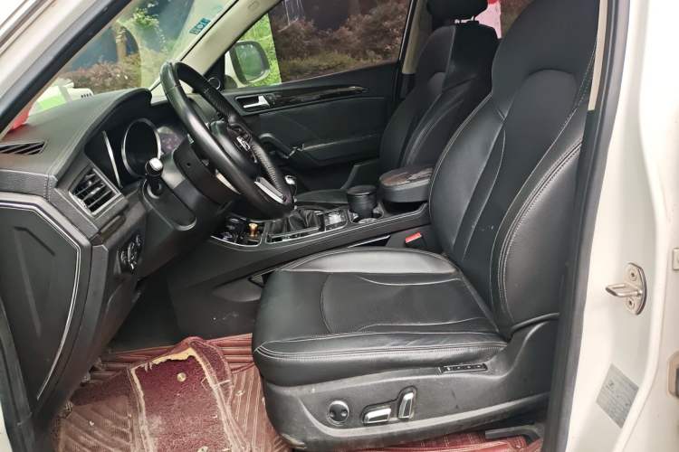 Used Zotye T600 2016 Sport Edition 1.5T Manual Luxury Model Left Front Seat