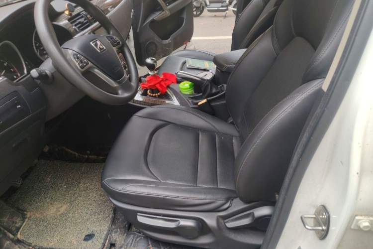 Used Zotye T600 2016 1.5T Manual Luxury Model Left Front Seat