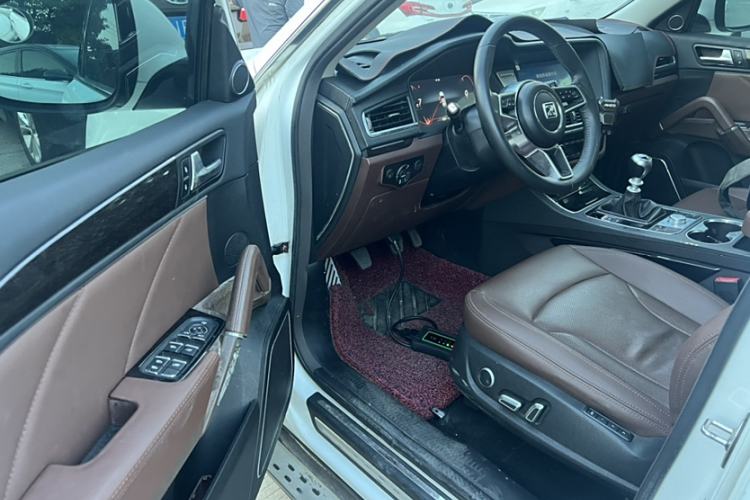 Used Zotye T600 2016 Sport Edition 1.5T Manual Prestige Model Left Front Seat