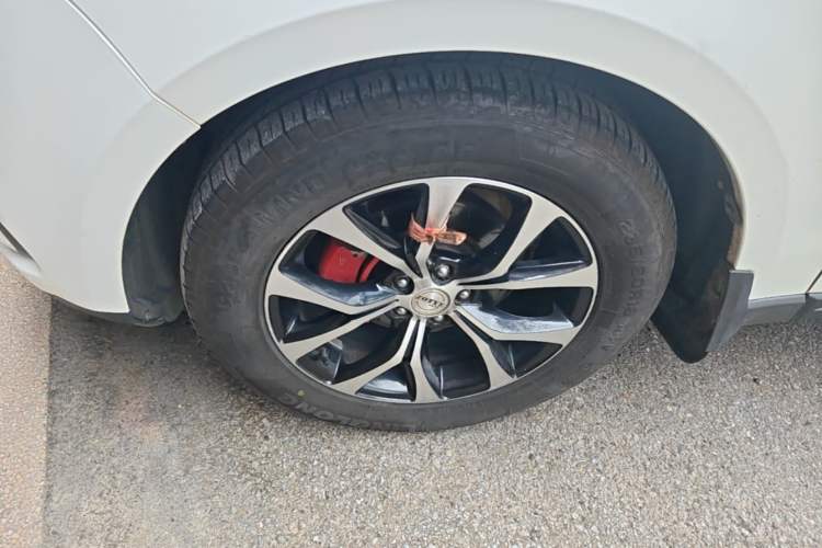 Used Zotye T600 2016 Sport Edition 2.0T DCT Prestige Model Left Front Wheel Hub