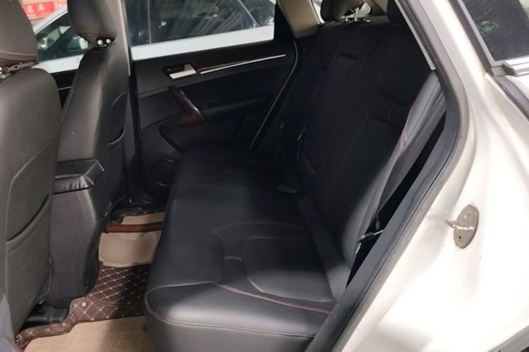 Used Zotye T600 2016 1.5T Manual Elite Edition Left Rear Seat