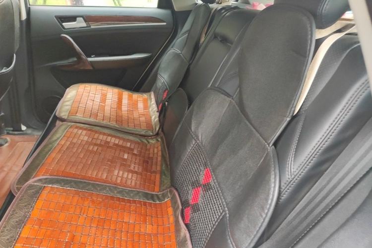 Used Zotye T600 2016 1.5T Manual Elite Edition Left Rear Seat